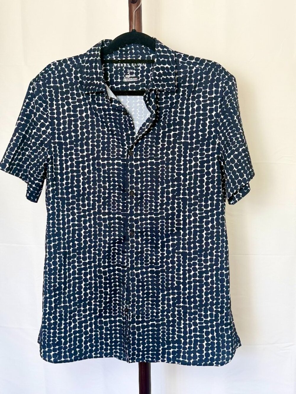 Perry Ellis | Navy Print Short Sleeve Button Up | Size M